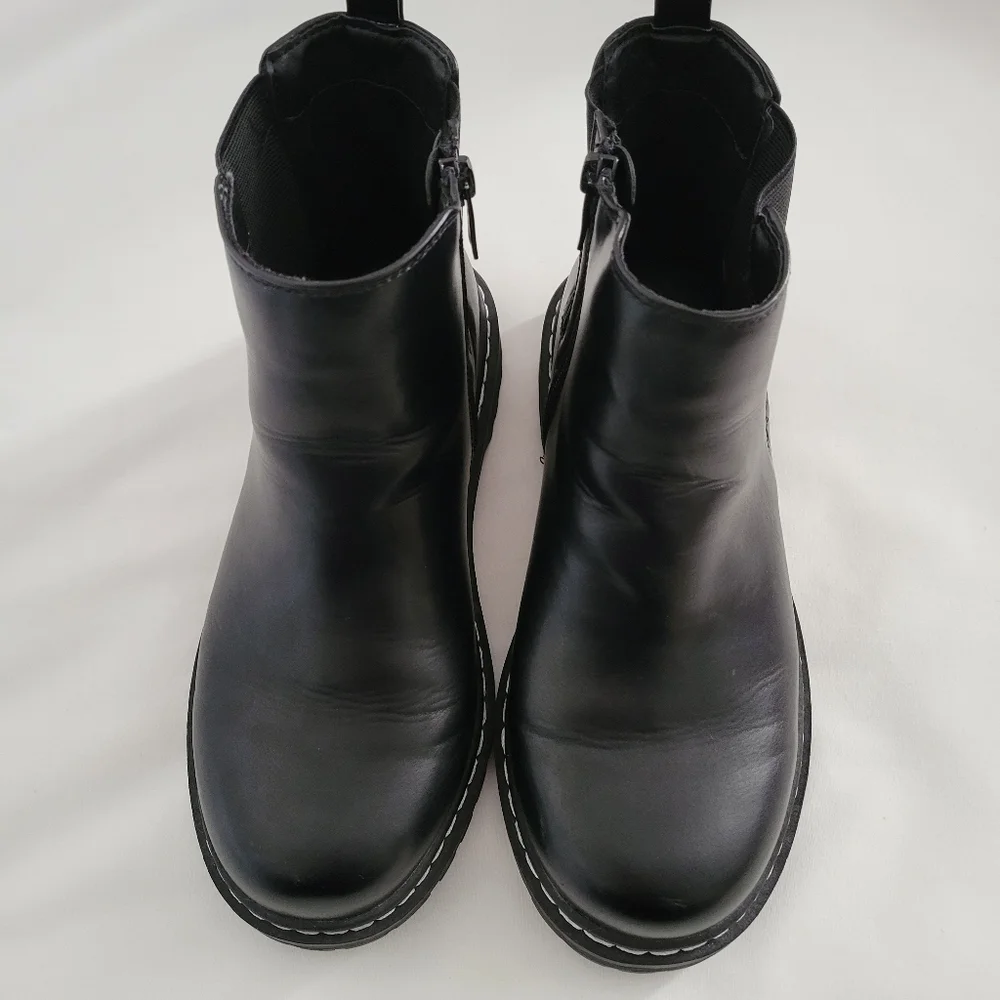 Torrid || 7.5 WW Black Faux Leather Chelsea Lug Sole Bootie - Picture 7 of 11